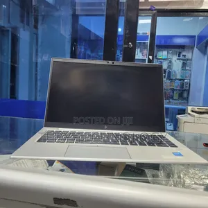 New Laptop HP EliteBook 840 8GB Intel Core i5 SSD 512GB