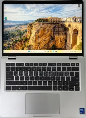 New Laptop Dell Inspiron 14 16GB Intel Core Ultra 5 SSD 512GB