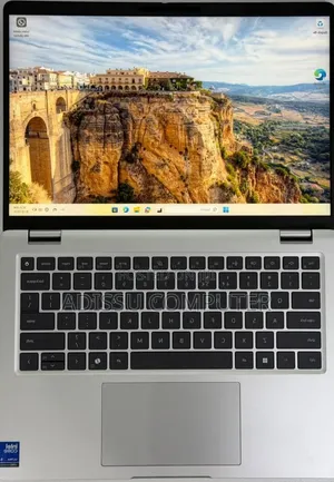 New Laptop Dell Inspiron 14 16GB Intel Core Ultra 5 SSD 512GB