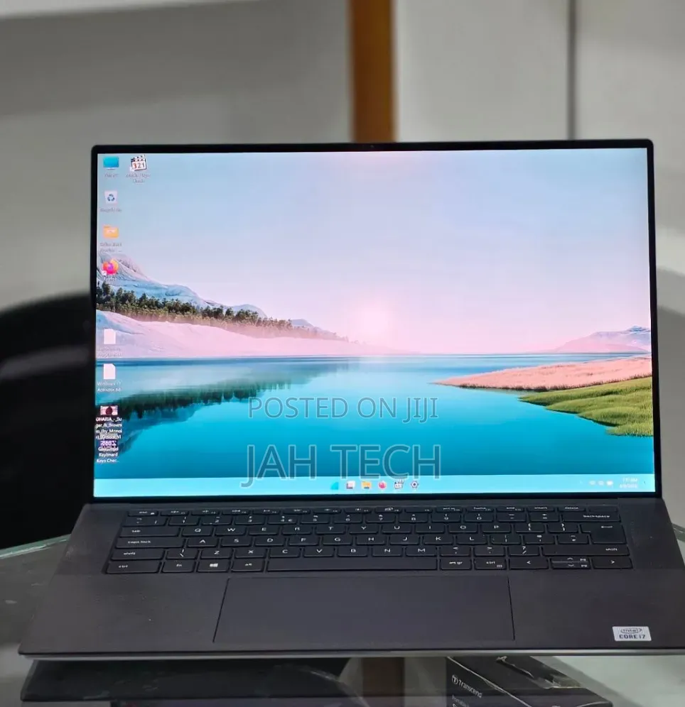 New Laptop Dell Precision 5550 16GB Intel Core i7 SSD 512GB