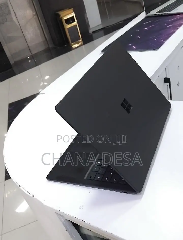 New Laptop Microsoft Surface Laptop 4 16GB Intel Core i7 SSD 512GB