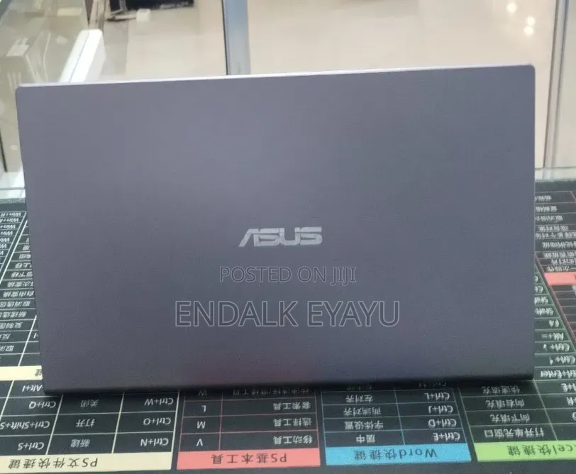 New Laptop Asus Vivobook 15 8GB Intel Core i3 SSD 256GB