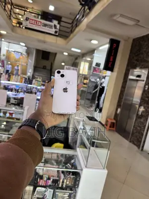 Apple iPhone 13 128 GB Pink