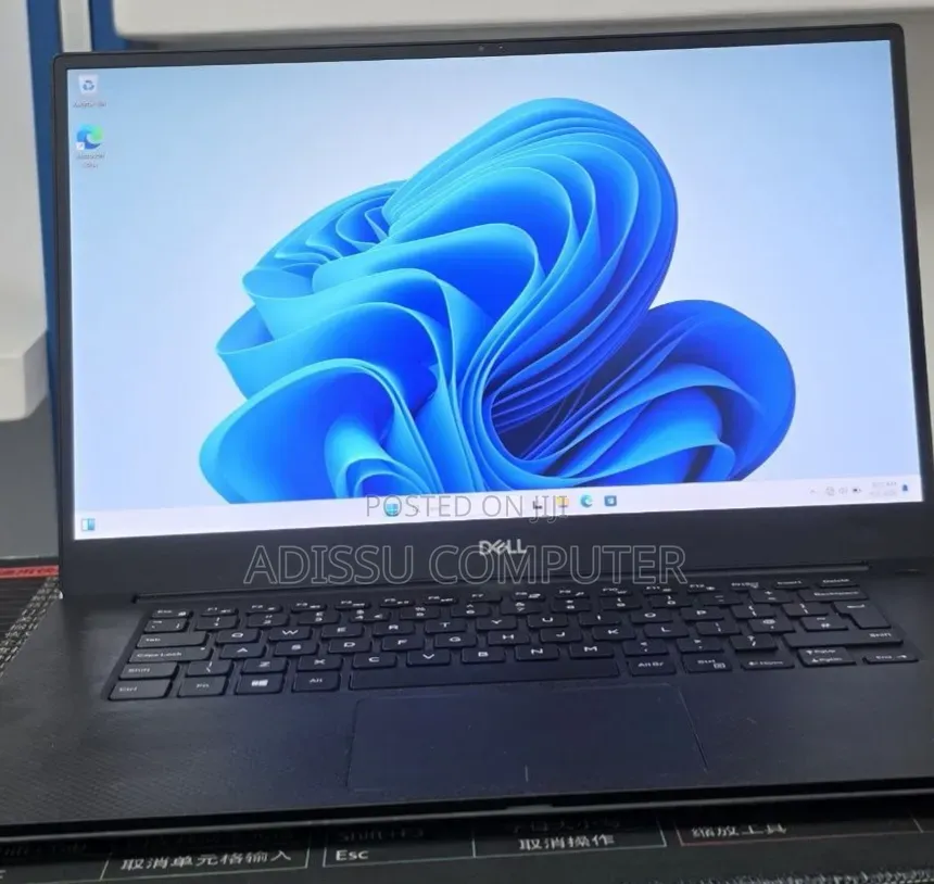 New Laptop Dell XPS 15 16GB Intel Core i5 SSD 512GB