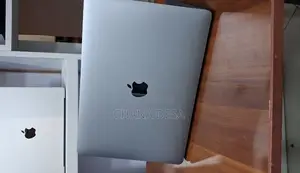 New Laptop Apple MacBook Air 2020 8GB Intel Core i5 SSD 512GB