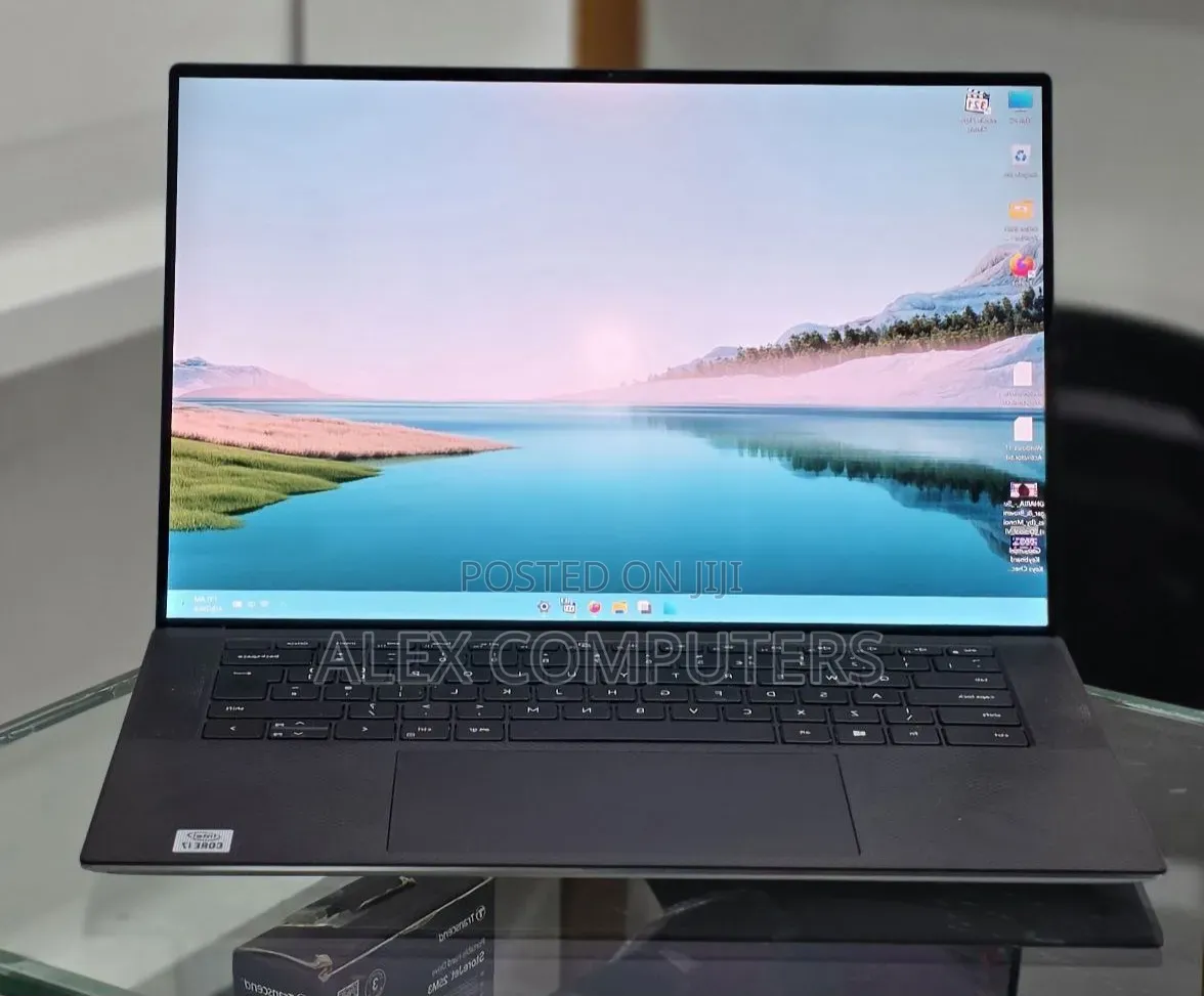 New Laptop Dell Precision 5560 16GB Intel Core i7 SSD 512GB