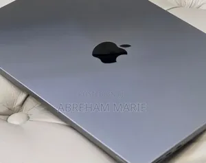 New Laptop Apple MacBook Air 2022 M2 8GB Intel Core i5 SSD 256GB
