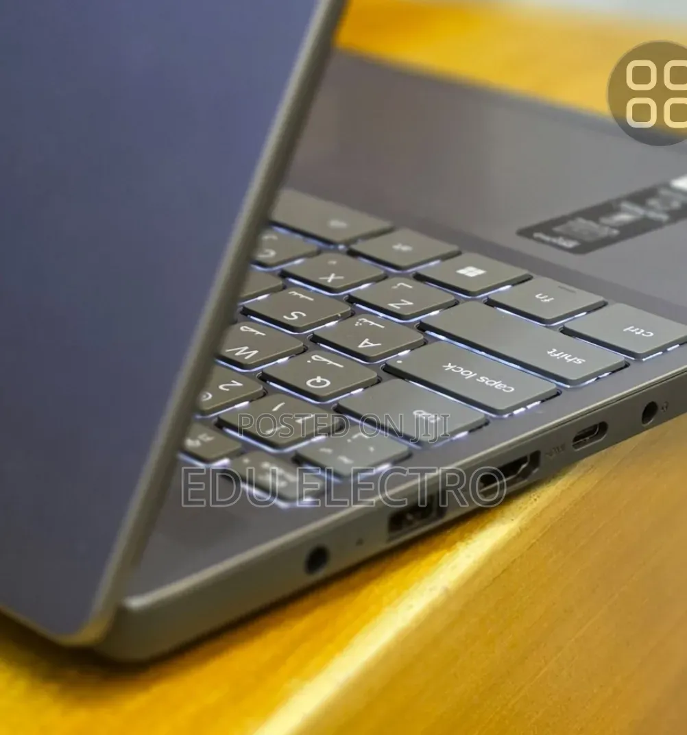 New Laptop Lenovo Ideapad 3 16GB Intel Core i7 SSD 512GB