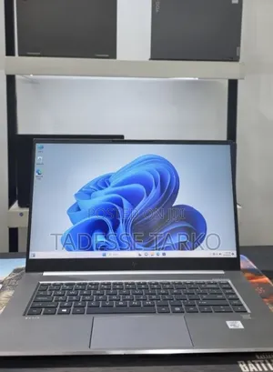 New Laptop HP Zbook Studio G7 32GB Intel Core i7 SSD 512GB