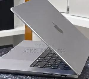 New Laptop Apple MacBook Pro 2021 M1 32GB Apple M1 Max SSD 512GB