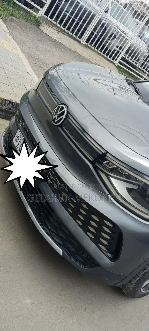 Volkswagen ID.6 2023 Gray