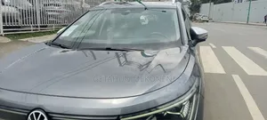 Volkswagen ID.6 2023 Gray