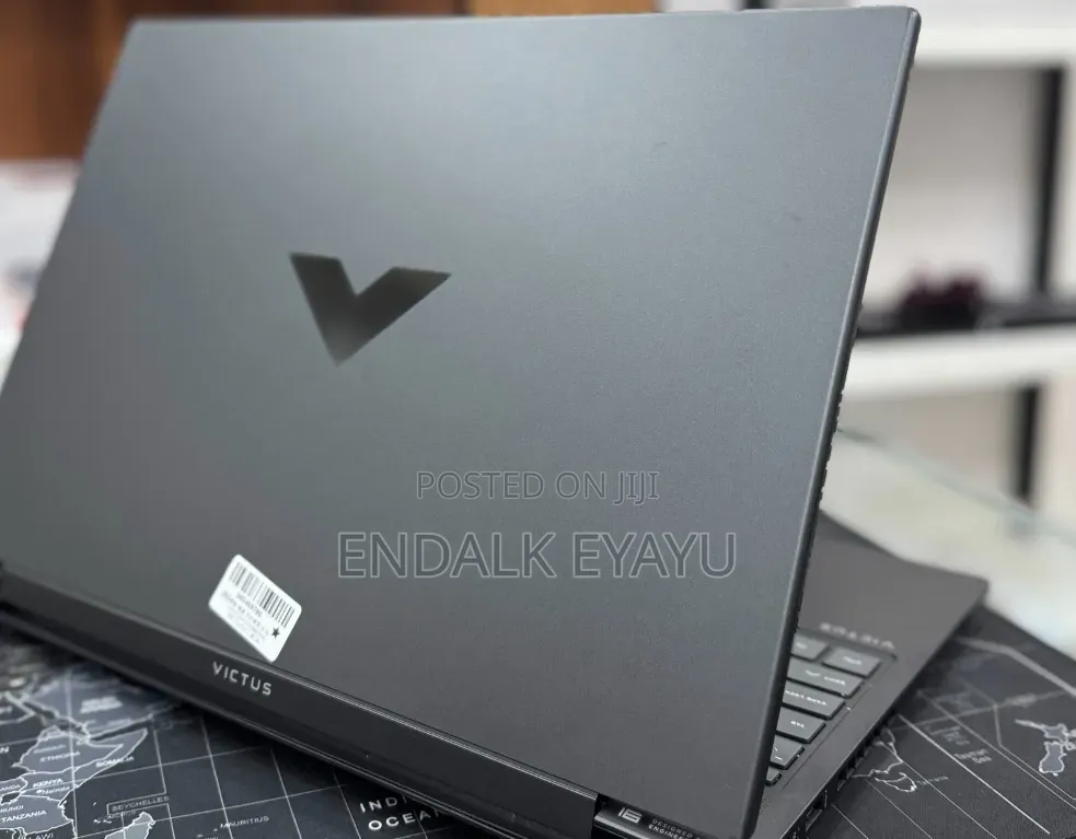 New Laptop HP Victus 16 16GB Intel Core i7 SSD 1T