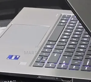 New Laptop HP ZBook 15 32GB Intel Core i9 SSD 512GB