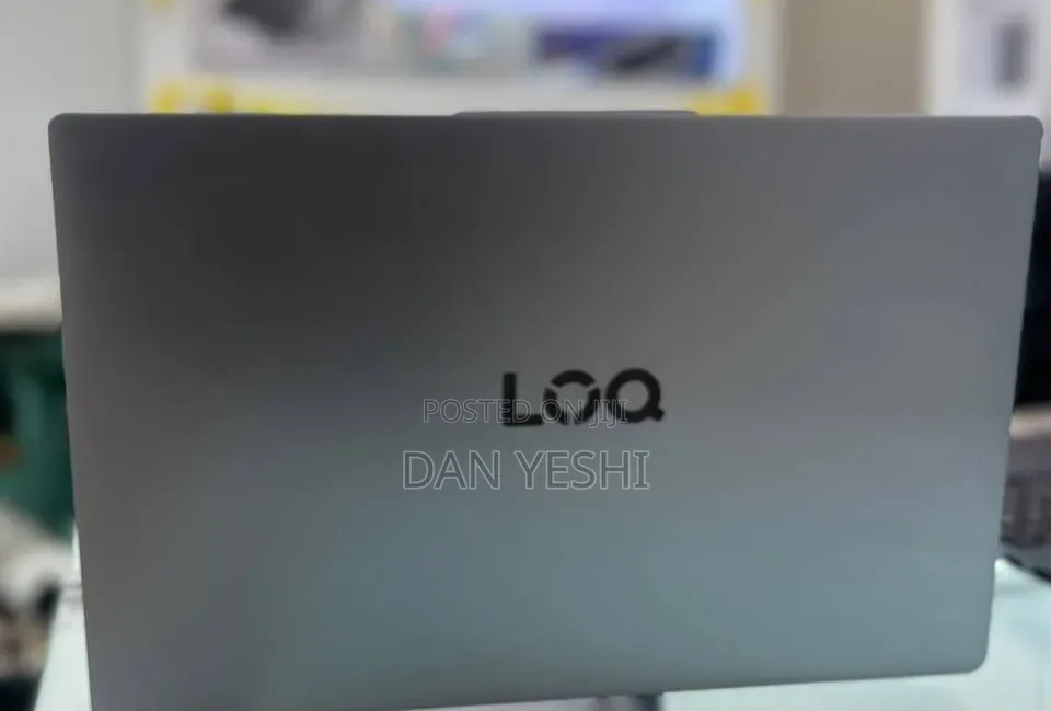 New Laptop Lenovo LOQ 15AHP10 16GB AMD Ryzen 7 SSD 512GB