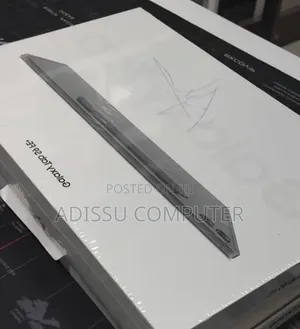 New Laptop Samsung Galaxy Book 2 8GB Intel Core i5 SSD 128GB