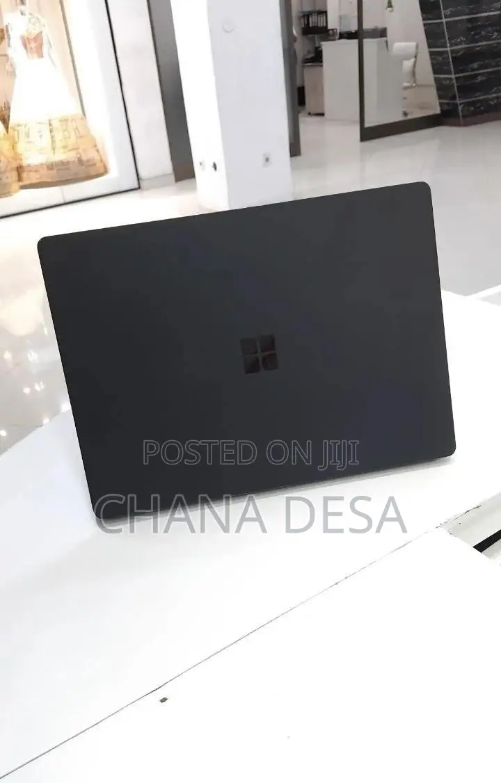 New Laptop Microsoft Surface Laptop 4 16GB Intel Core i7 SSD 512GB
