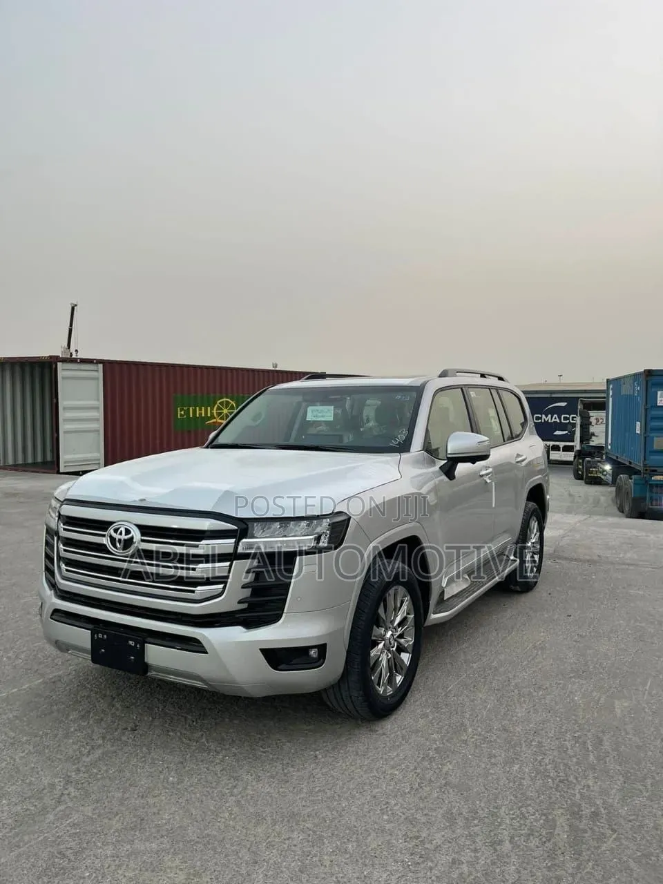 Toyota Land Cruiser 2022 Silver