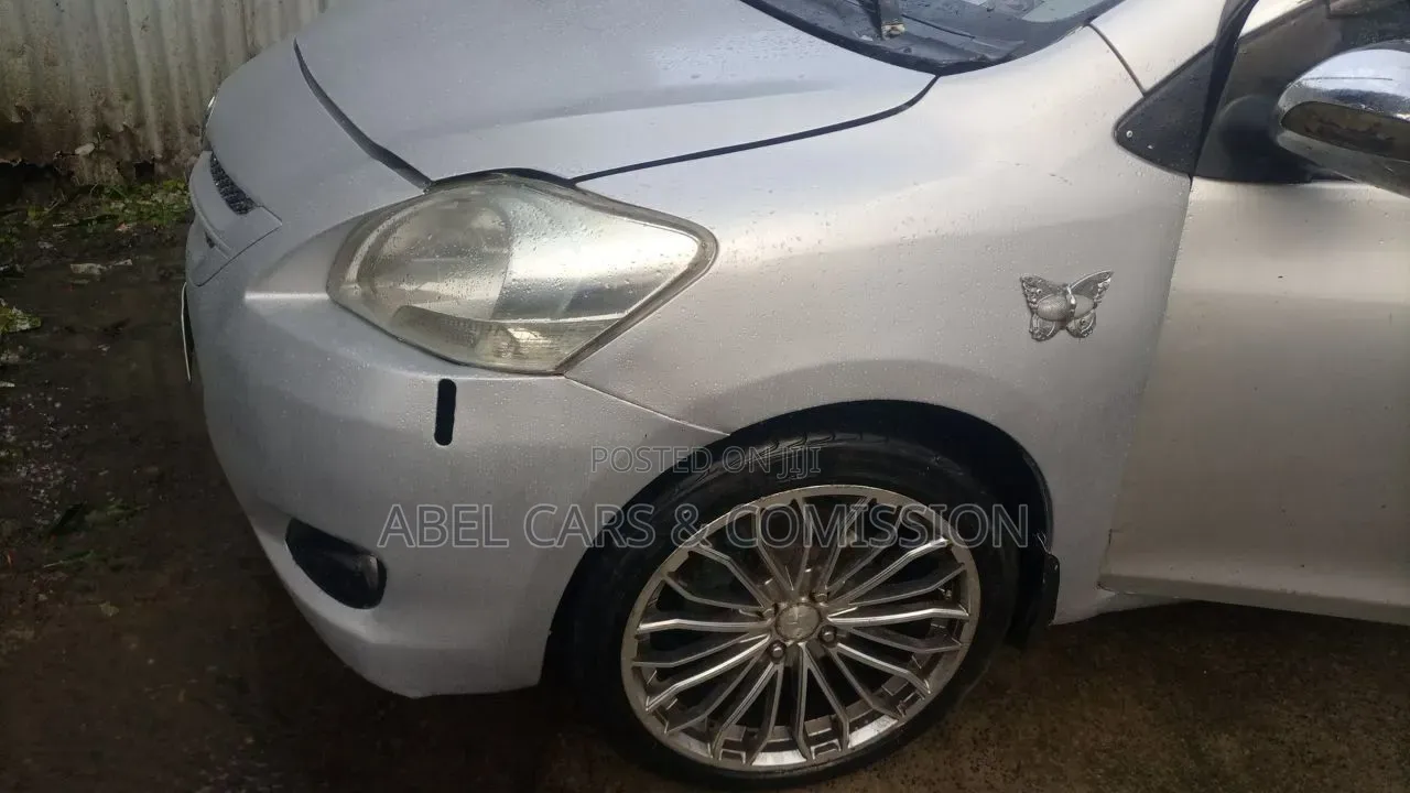 Yaris Belta 2010 for Rent