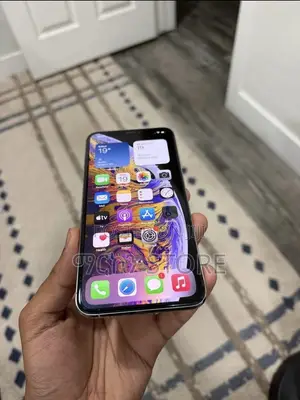 Apple iPhone XS Max 64 GB White