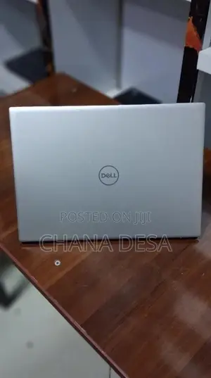 New Laptop Dell Inspiron 14 5435 16GB AMD Ryzen 7 SSD 1T