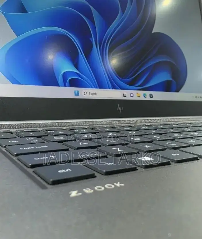 New Laptop HP Zbook Studio G7 32GB Intel Core i7 SSD 512GB