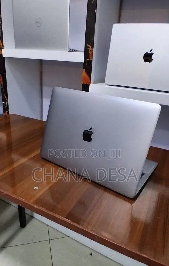 New Laptop Apple MacBook Air 2019 8GB Intel Core i5 SSD 128GB