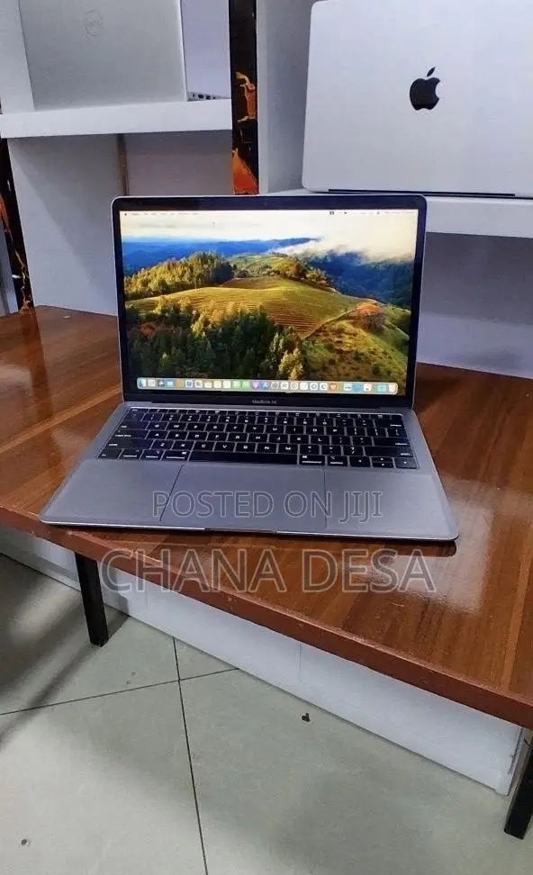 New Laptop Apple MacBook Air 2019 8GB Intel Core i5 SSD 128GB