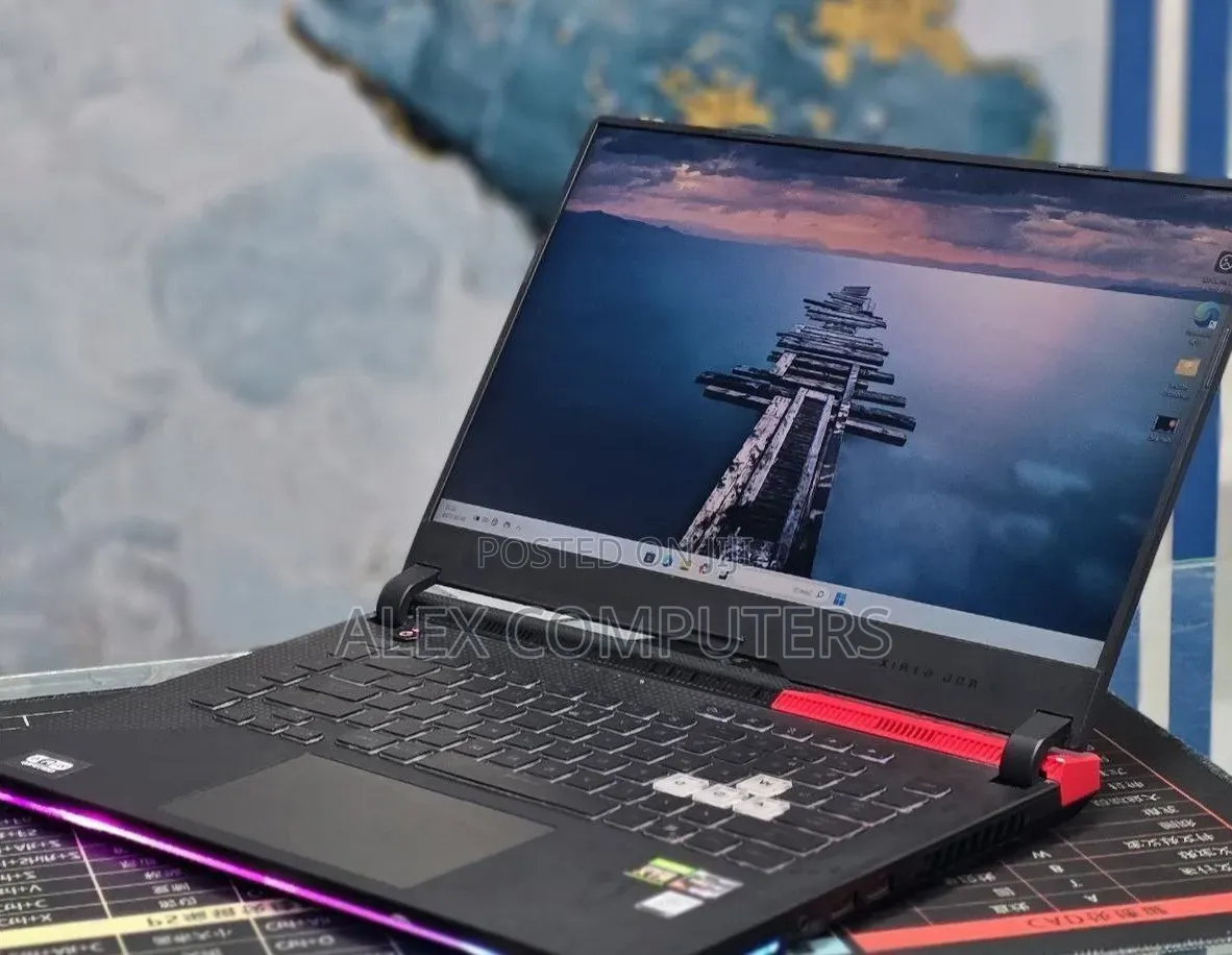 New Laptop Asus ROG Strix G15 16GB AMD Ryzen 9 SSD 512GB