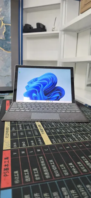 New Laptop Microsoft Surface Pro 7+ 32GB Intel Core i7 SSD 1T