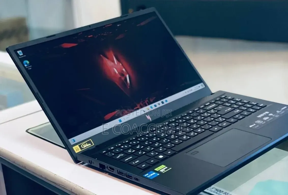 New Laptop Acer 16GB AMD Ryzen 5 SSD 512GB