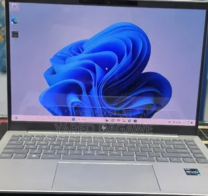 New Laptop HP Pavilion 14 16GB Intel Core i7 SSD 1T