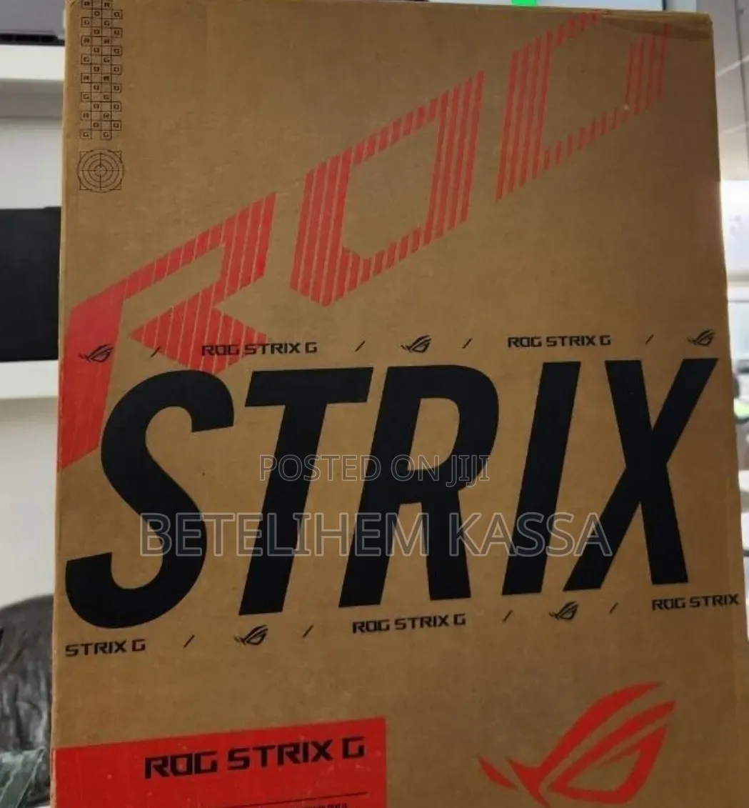 New Laptop Asus ROG Strix G18 32GB Intel Core Ultra 9 SSD 2T