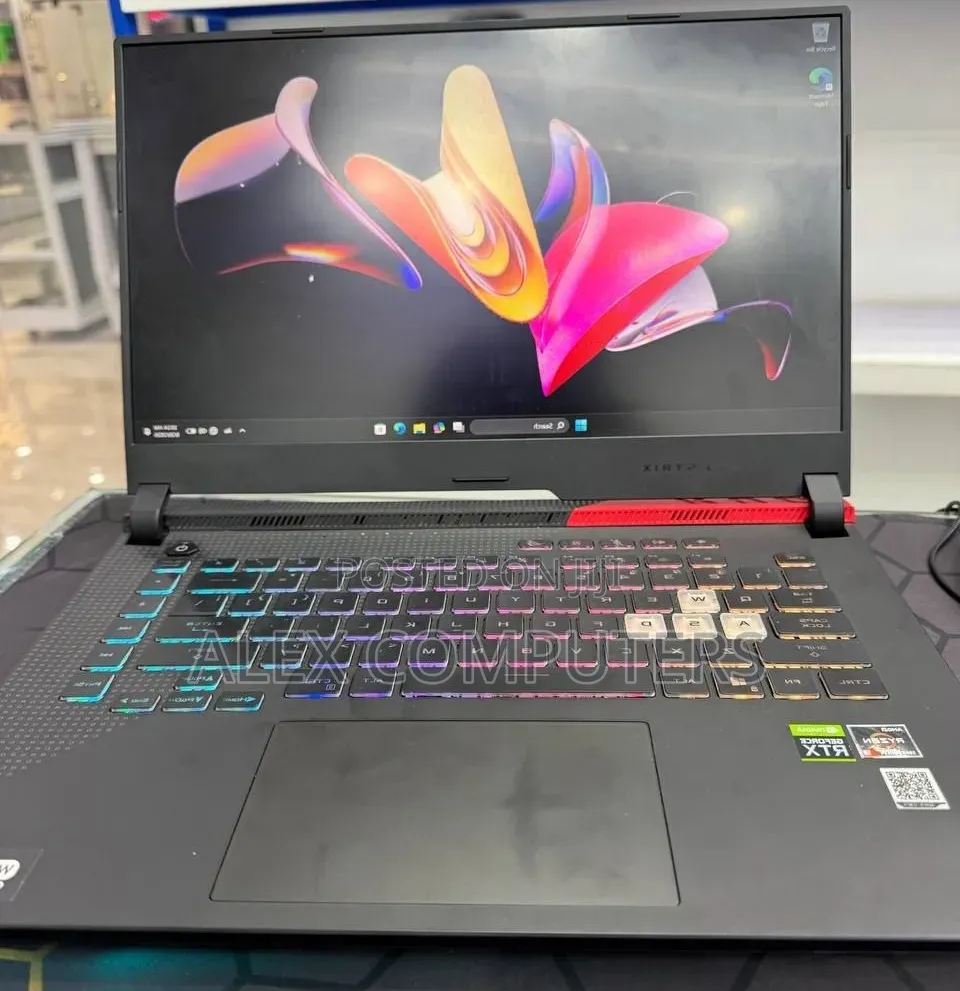 New Laptop Asus ROG Strix G15 16GB AMD Ryzen 9 SSD 512GB