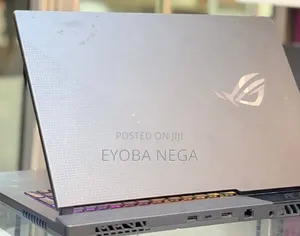 New Laptop Asus ROG Strix G17 16GB AMD Ryzen 7 SSD 512GB