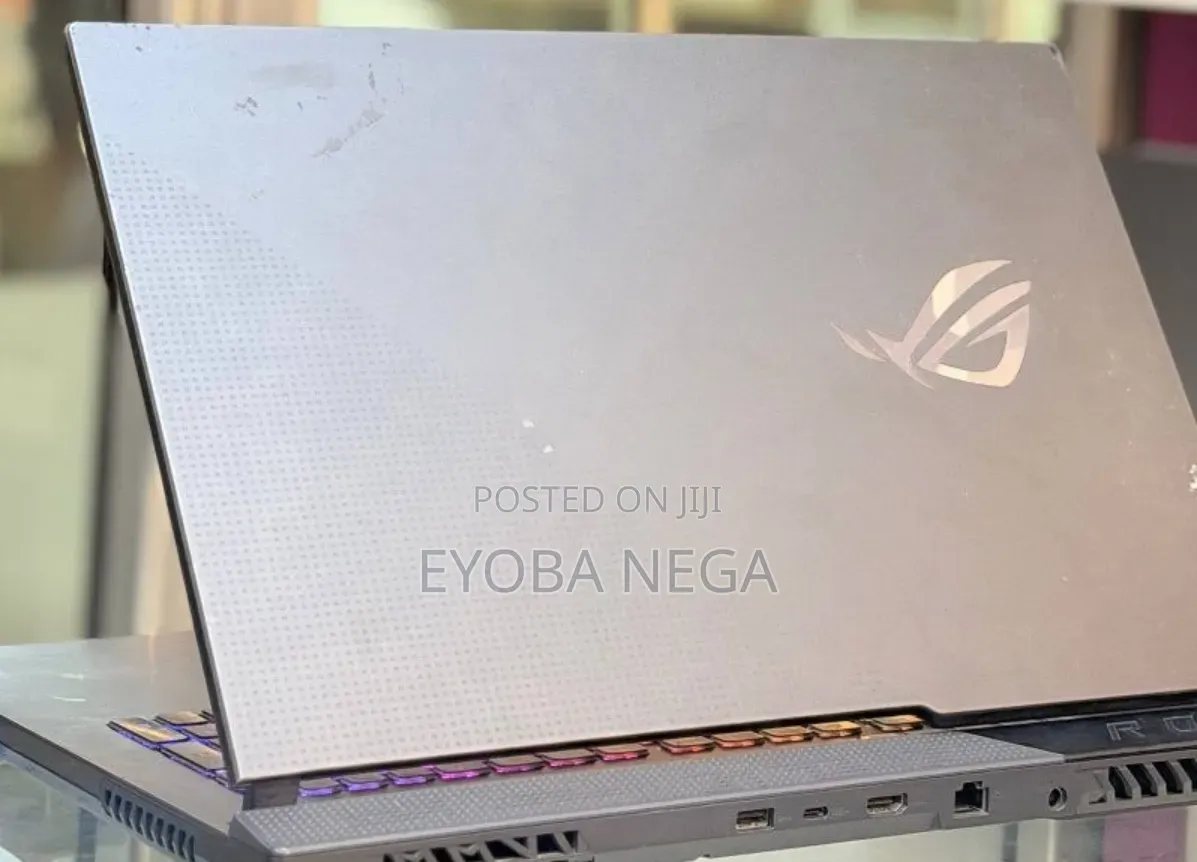 New Laptop Asus ROG Strix G17 16GB AMD Ryzen 7 SSD 512GB