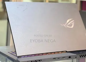 New Laptop Asus ROG Strix G17 16GB AMD Ryzen 7 SSD 512GB