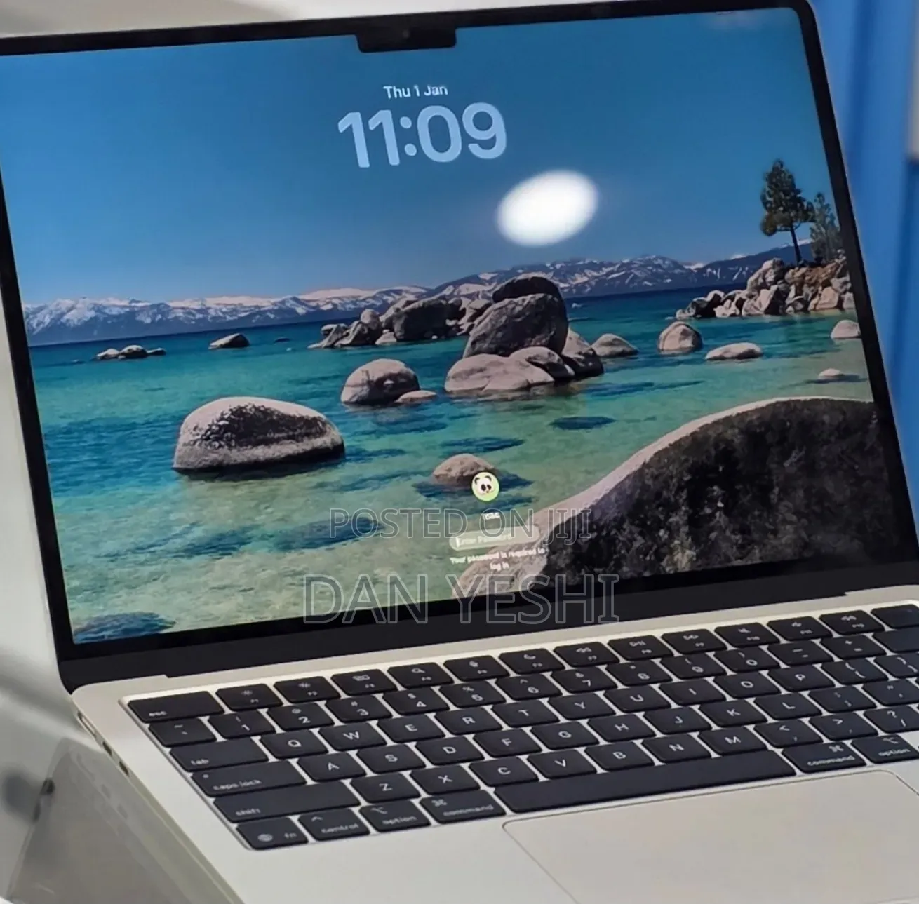New Laptop Apple MacBook Air 2025 M4 16GB Apple M4 SSD 256GB