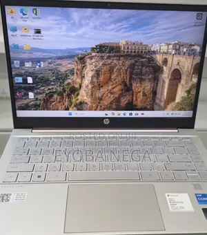 New Laptop HP Pavilion 14 16GB Intel Core i5 SSD 512GB