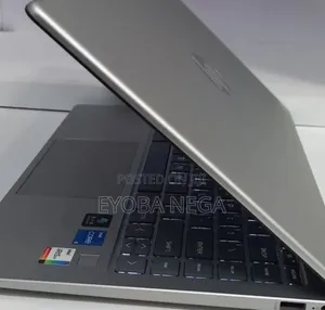 New Laptop HP Stream Notebook 16GB Intel Core i5 SSD 1T