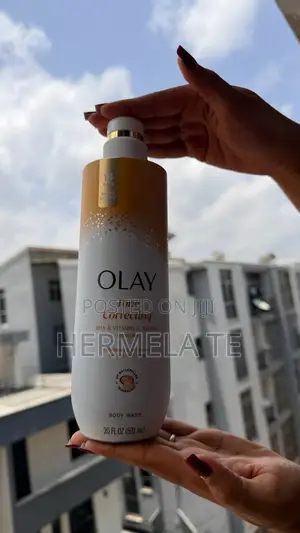 OLAY Tone Correcting Body Wash