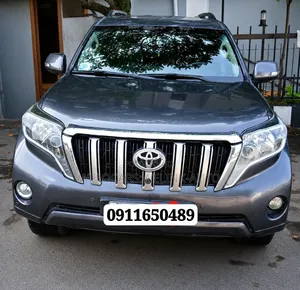 Toyota Land Cruiser Prado 2015 Gray