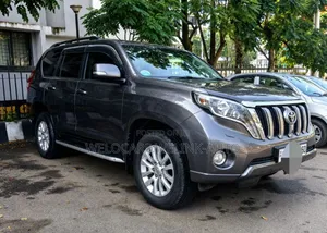 Toyota Land Cruiser Prado 2015 Gray