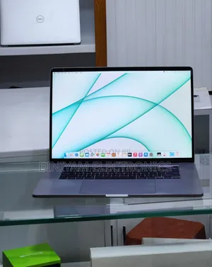New Laptop Apple MacBook Pro 2019 64GB Intel Core i9 SSD 512GB