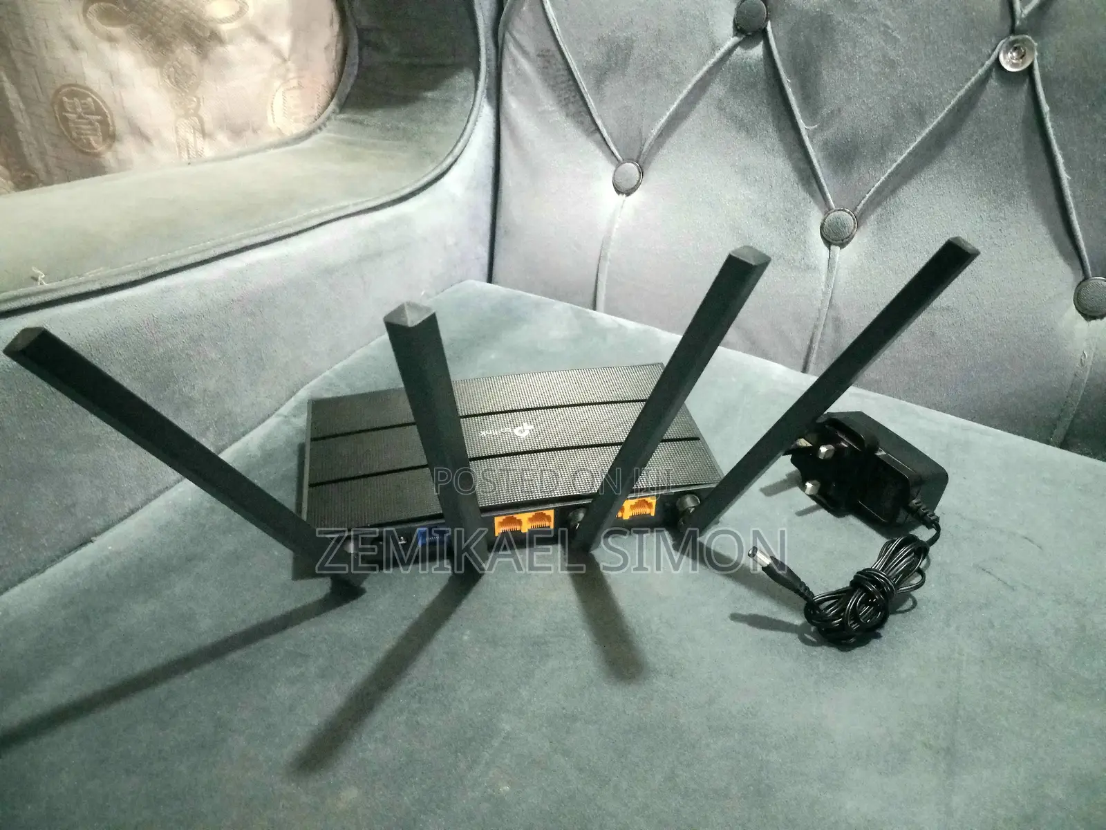 WiFi Router AC1200 Dual Band Gigabit Router