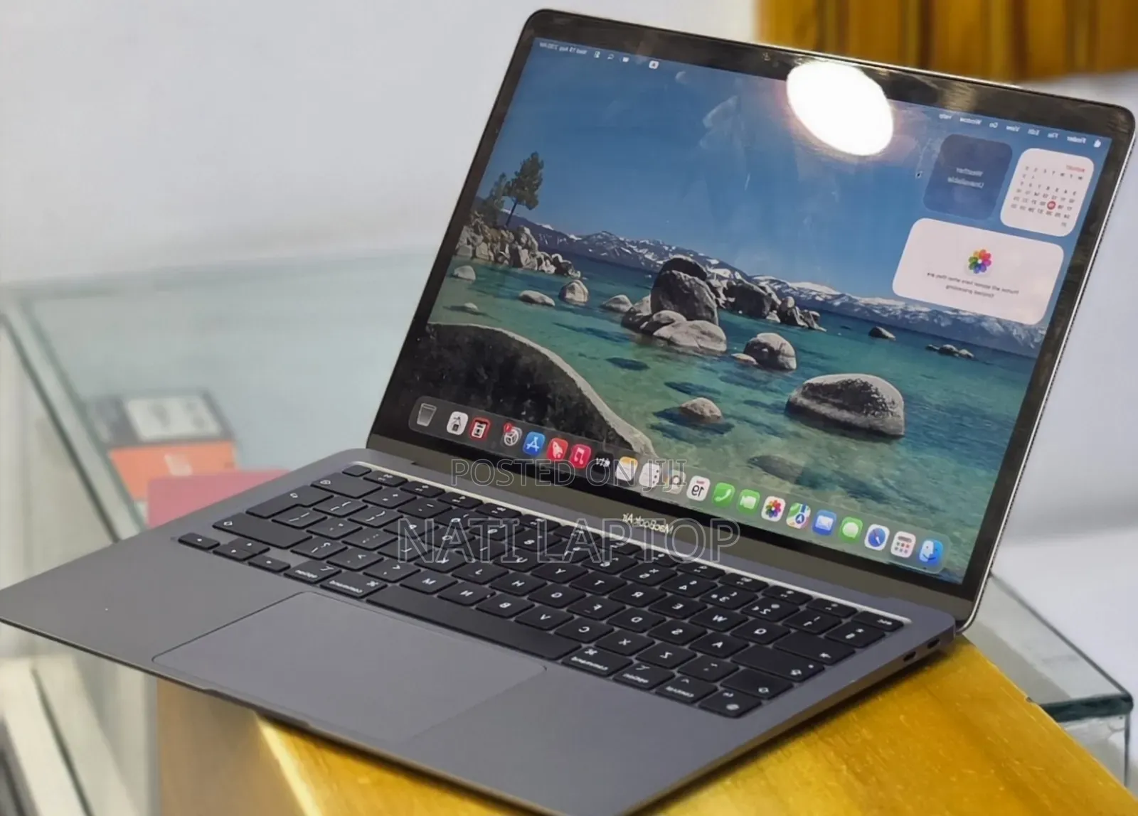 New Laptop Apple MacBook Air 2020 M1 16GB Apple M1 SSD 256GB