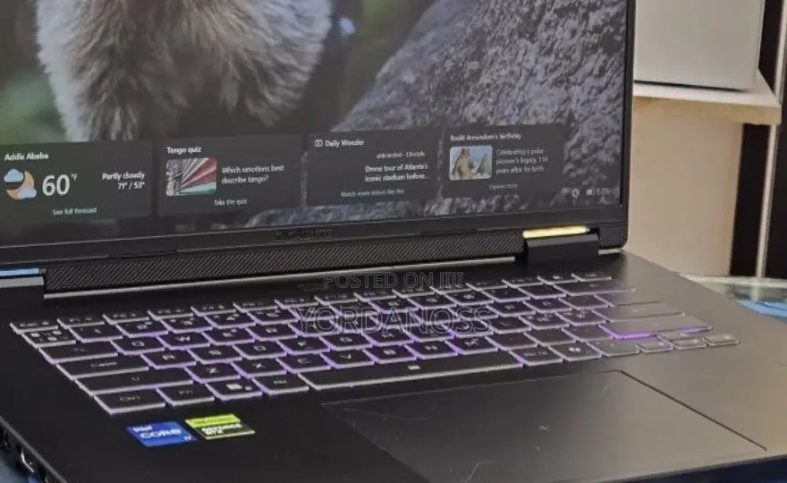 New Laptop Gigabyte GAMING A16 16GB Intel Core i7 SSD 1T