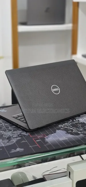 New Laptop Dell Latitude 7420 16GB Intel Core i5 SSD 512GB