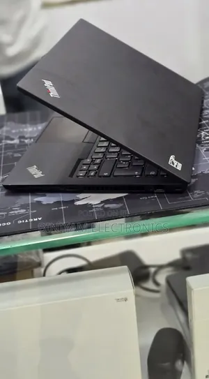 New Laptop Lenovo ThinkPad T14 16GB Intel Core i7 SSD 512GB