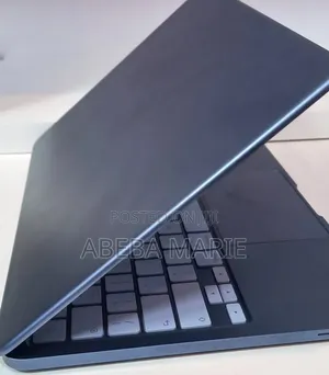 New Laptop Apple MacBook Neo 2026 8GB Apple M5 Max SSD 512GB